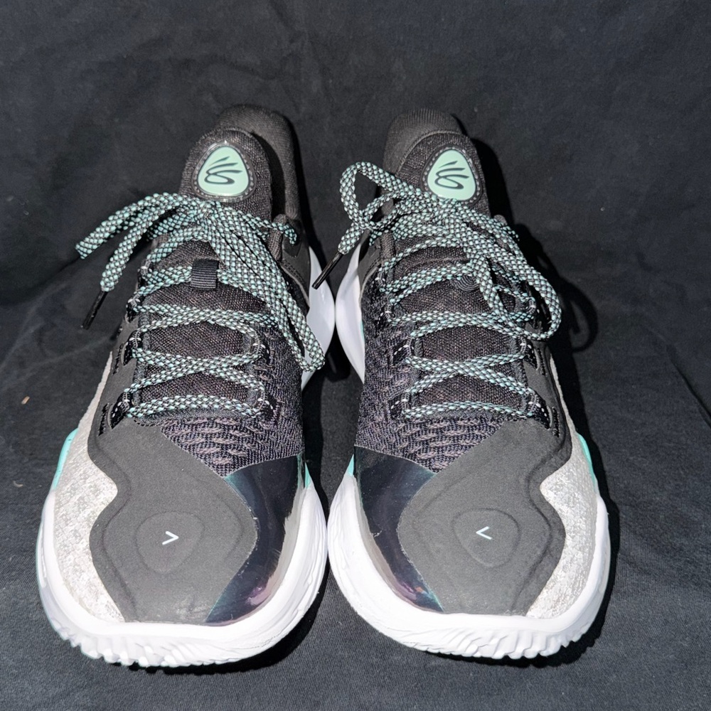 Under Armour Steph Curry 11 low future mens9.5 black and teal